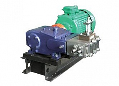 Насос трехплунжерный кривошипный 2.3ПТ 2,5/16Б